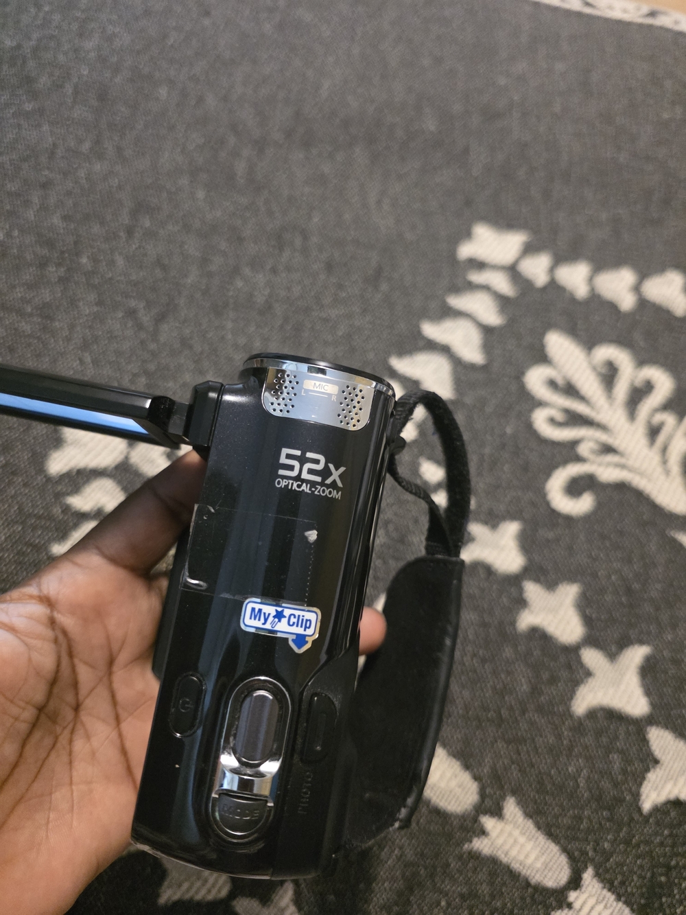 Samsung Black Camcorder with 52x Optical Zoom